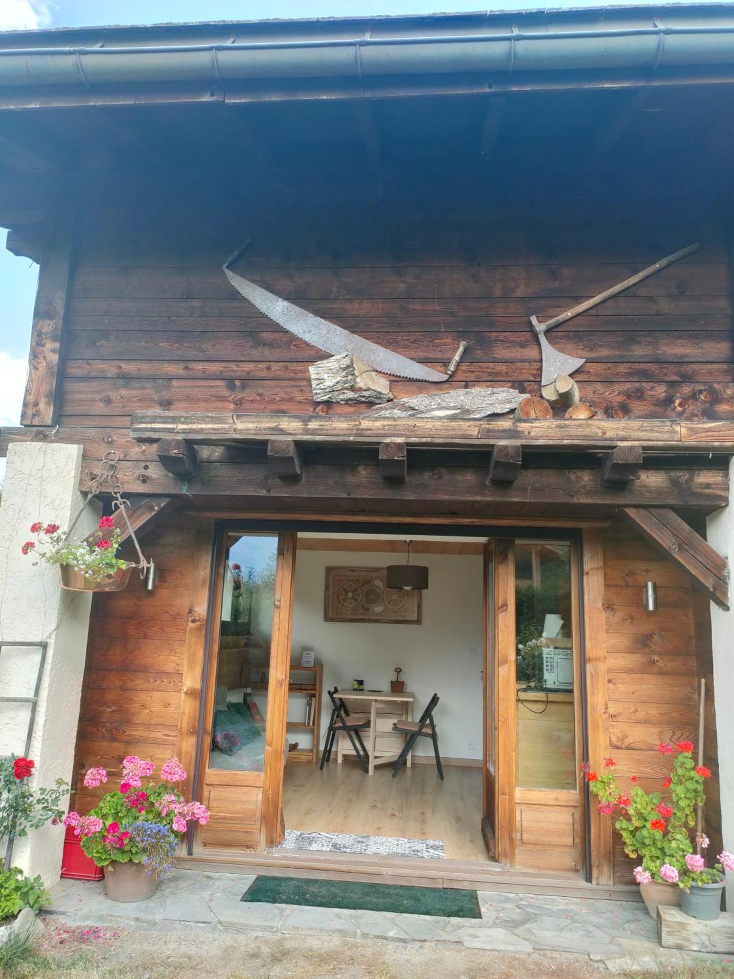 Beau Studio Dans La Vallee De Chamonix Les Trabets Extérieur photo
